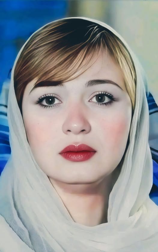 نبذه عن ملكة جمال السينما العربية مديحه كامل