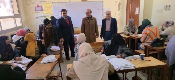 تعليم المنوفية مدير تعليم المنوفية يتابع أعمال تقدير الدرجات للشهادة الإعدادية يناير 2026م.