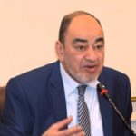 رئيس شُعبة المستلزمات الطبية يُشيد بجهود الدولة بعد توفير مُخصّصات مالية لهيئة الشراء المُوحد لسداد مستحقات المُورِّدين