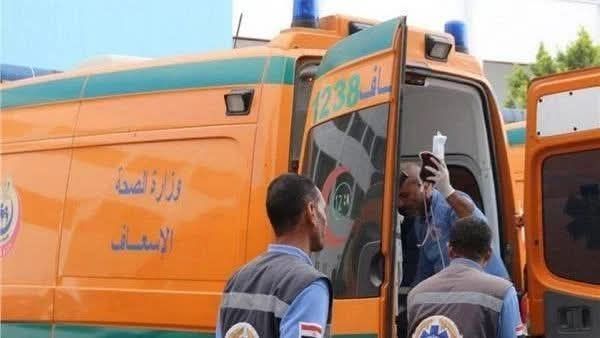 إصابة 3 أشخاص في انقلاب سيارة على الطريق الصحراوي الغربي بالفيوم
