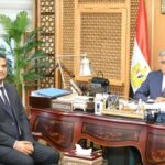 اللواء طارق مرزوق محافظ الدقهلية يستقبل نائبه الجديد في أول يوم عمل له