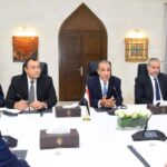 وزير الخارجية يعقد مباحثات مع نظيره الأردني في عمّان حول تداعيات التصعيد العسكري