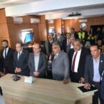 اللواء طارق مرزوق يستعرض قدرات الشبكة الوطنية للطوارئ أمام أعضاء البرلمان.