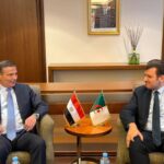 على هامش فعاليات المعرض الدولي للفلاحة وزير الزراعة يبحث مع نظيره الجزائرى تعزيز التعاون المشترك وتحقيق الأمن الغذائى