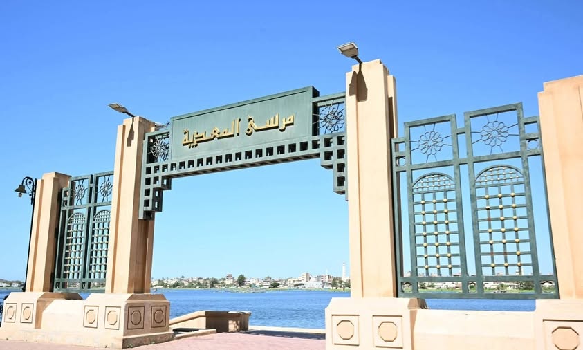 رئيس الوزراء يستعرض أعمال تطوير كورنيش مدينة رشيد