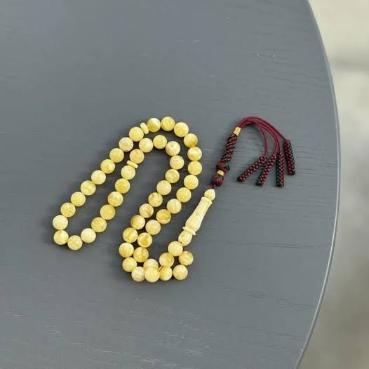 المسبحة بين المعنى الروحي والتأمل الإنساني