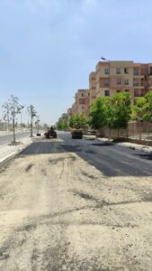 وزيرة الإسكان تتابع موقف عدد من المشروعات وملفات العمل بمدينة العبور الجديدة