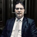 وداعاً لرائحة الحبر